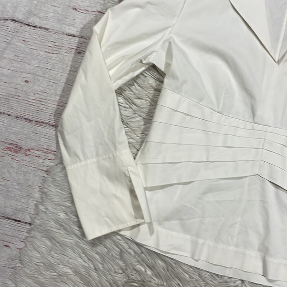 Natori White Poplin Pleated Front Pullover Blouse - Picture 7 of 9